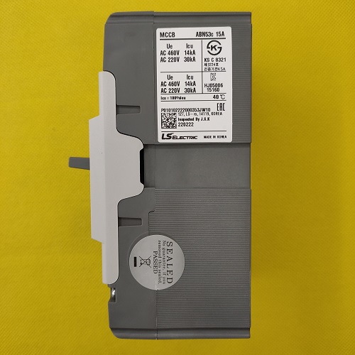 Cầu dao điện MCCB 3 pha LS ABN53C-15A